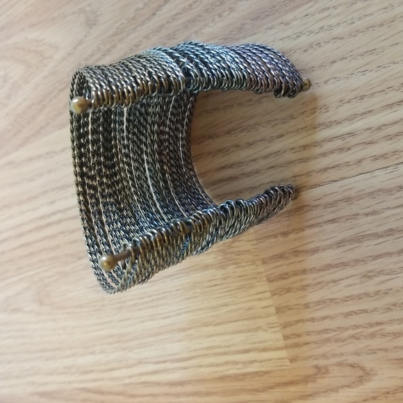 Hand made bracelet - Picture 5 of 6